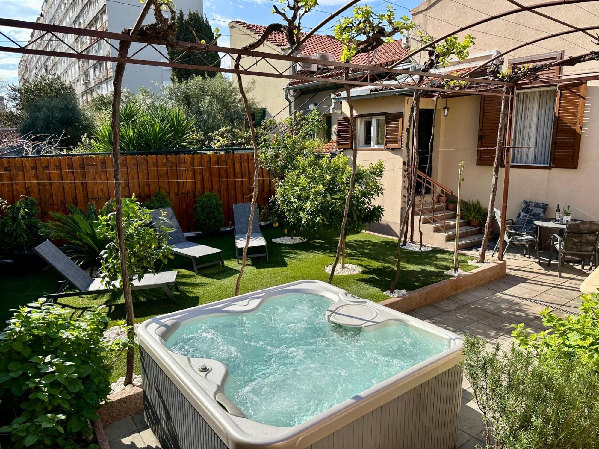 Antique Garden Villa Split Ngoại thất bức ảnh